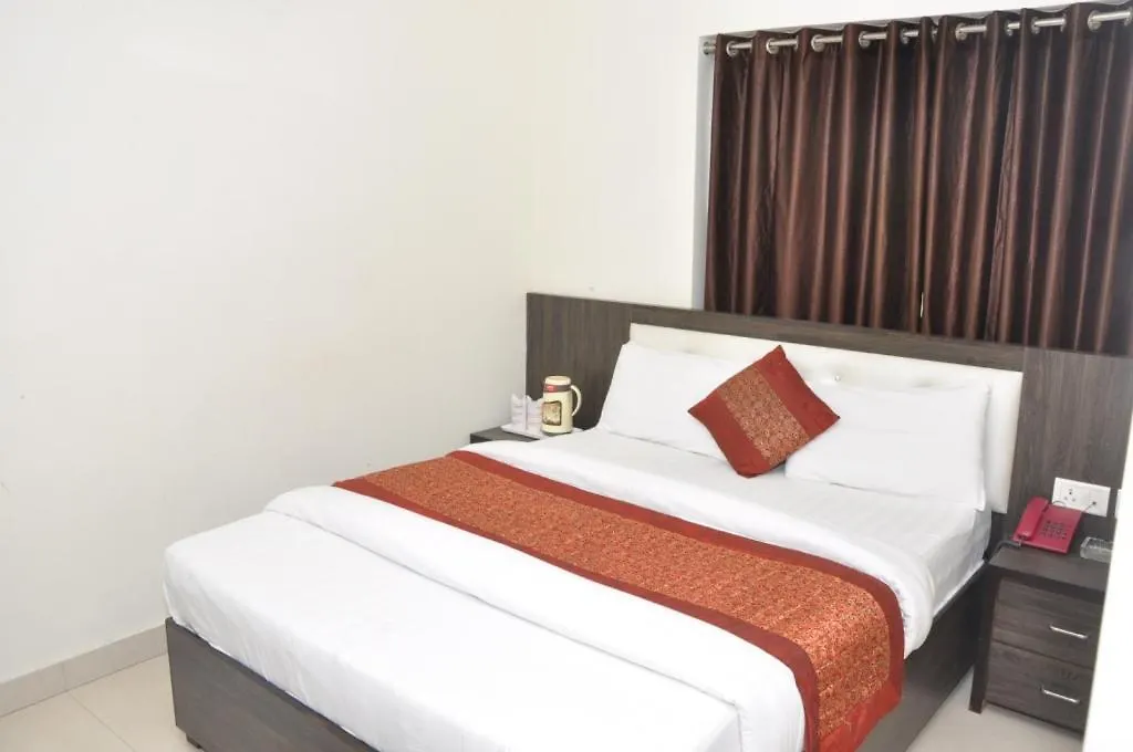 Hotel Al Gulzar Delhi  2*, Delhi (National Capital Territory of India)